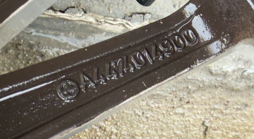 Оригинални джанти ОЕМ 17‘ с гуми Mercedes