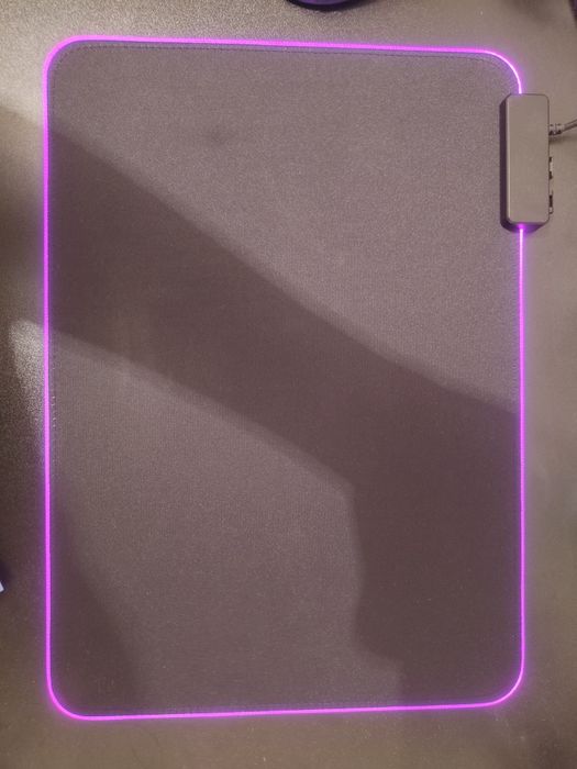 Razer DeathAdder V2 Min мишка + Razer - Goliathus Chroma подложка