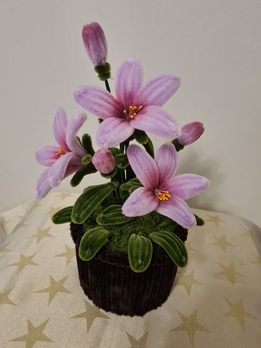 Ghivece flori din sârmă plusata