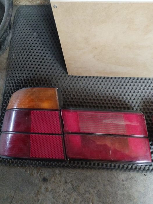 Задние Стопы Бмв е34 (BMW e34) Фары Hella оригинал