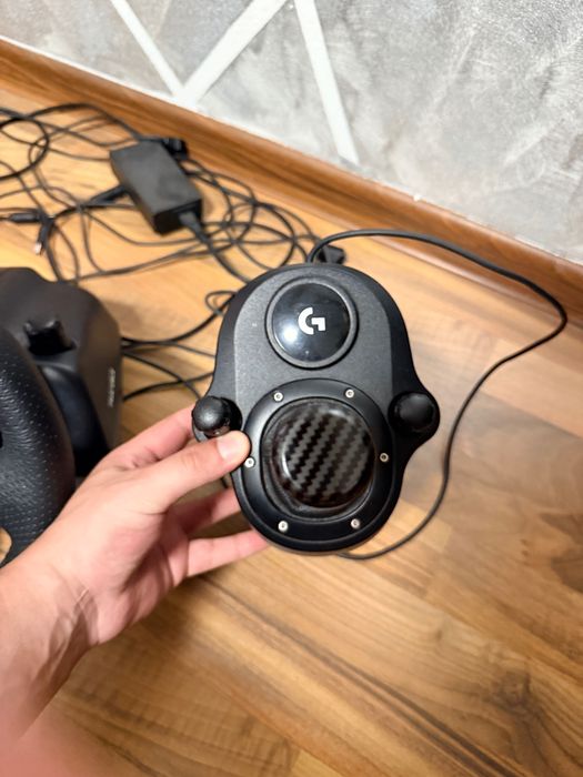 volan logitech g923