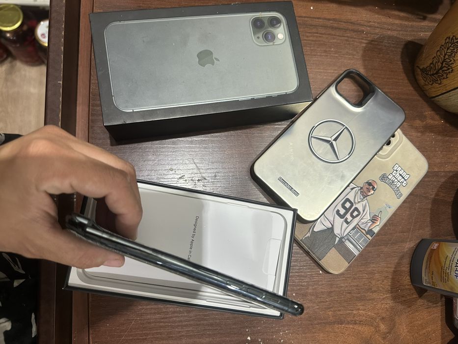 Iphone 11 pro max на запчасти