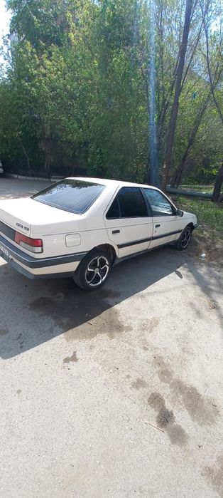 Продаю Пежо 1989года