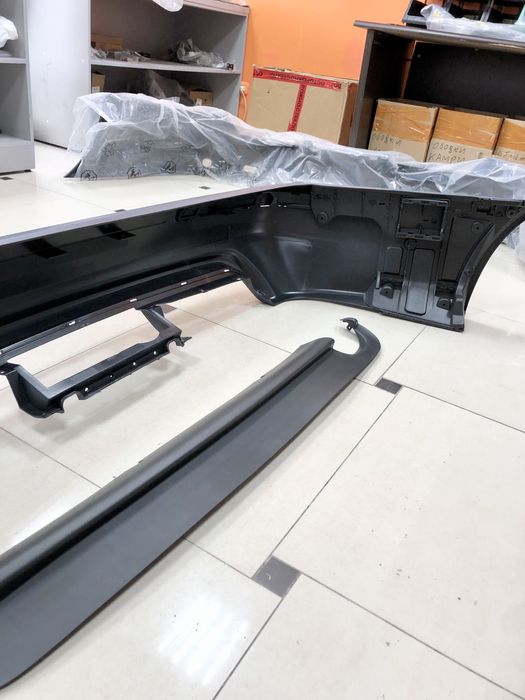 Бампер задний БМВ Е39 М5