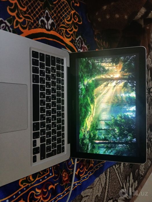 MacBook Pro 13 — Ishonchli Apple noutbuki sotiladi (Arzon narxda)