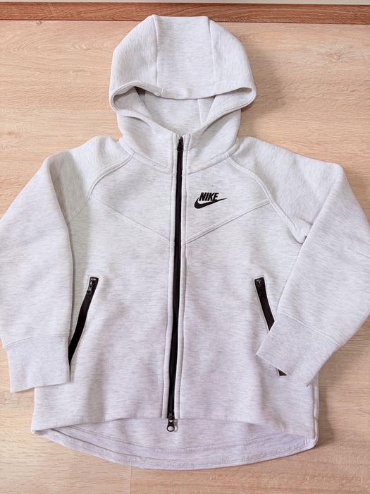 Nike Tech Fleece размер XS 122-128см