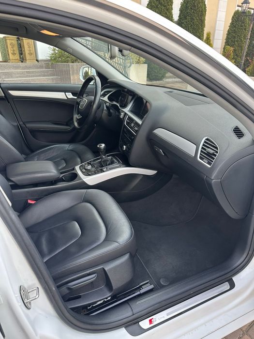 Vând Audi A4 2.0 Diesel