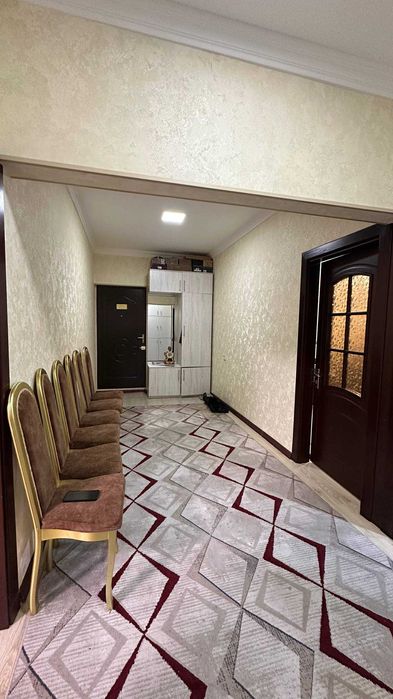 СРОЧНО Выкупная цена 4х комнатная квартира