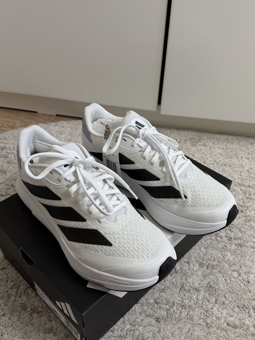 Продам кроссовки ADIDAS оригинал