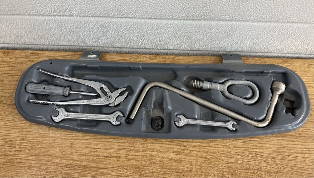 Оригинални инструменти бмв е46