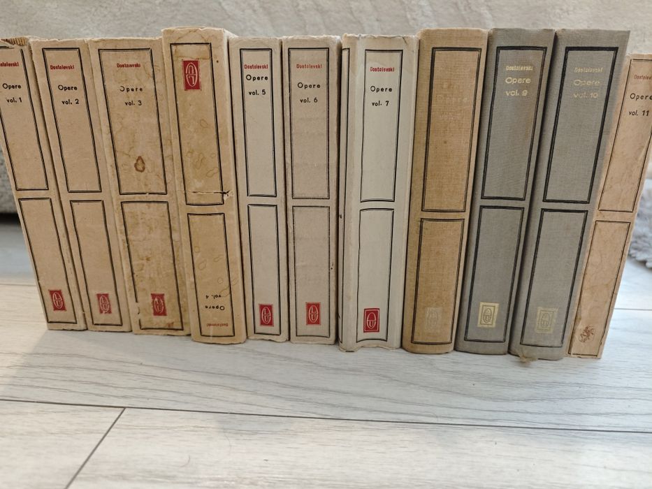 Colecția Dostoievski, Opere, Editura Univers, 1966-1974, Completa, 11 vol