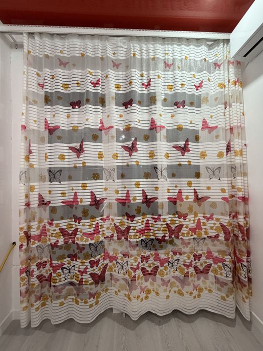 Занавеска с карнизом