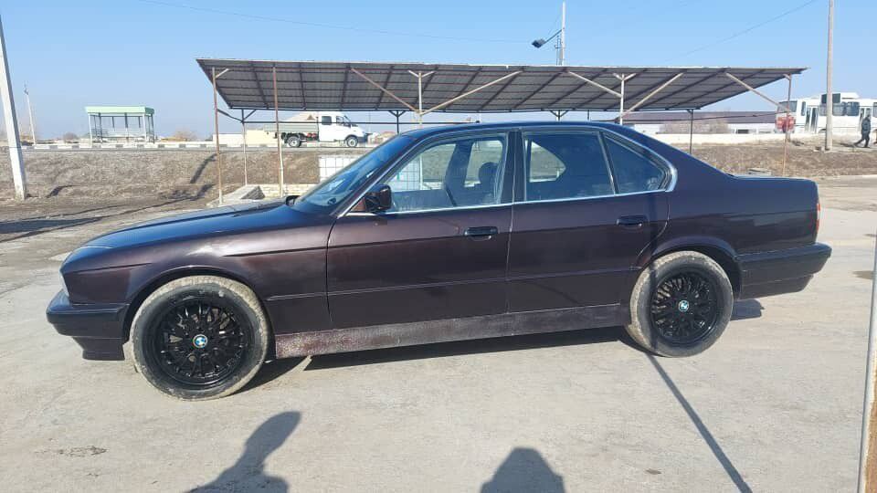 Other Gran Turismo 1990 — 3