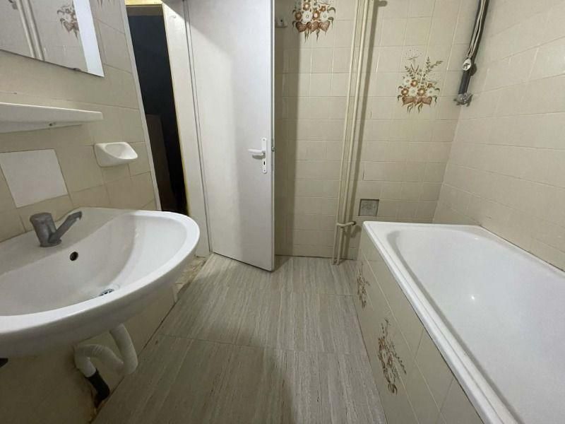 Двустаен апартамент под наем в ж.к. Дианабад, 2217469