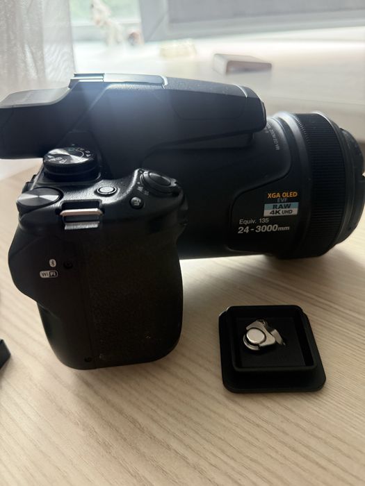 Камера Nikon Coolpix P1000 СУПЕРЗУМ
