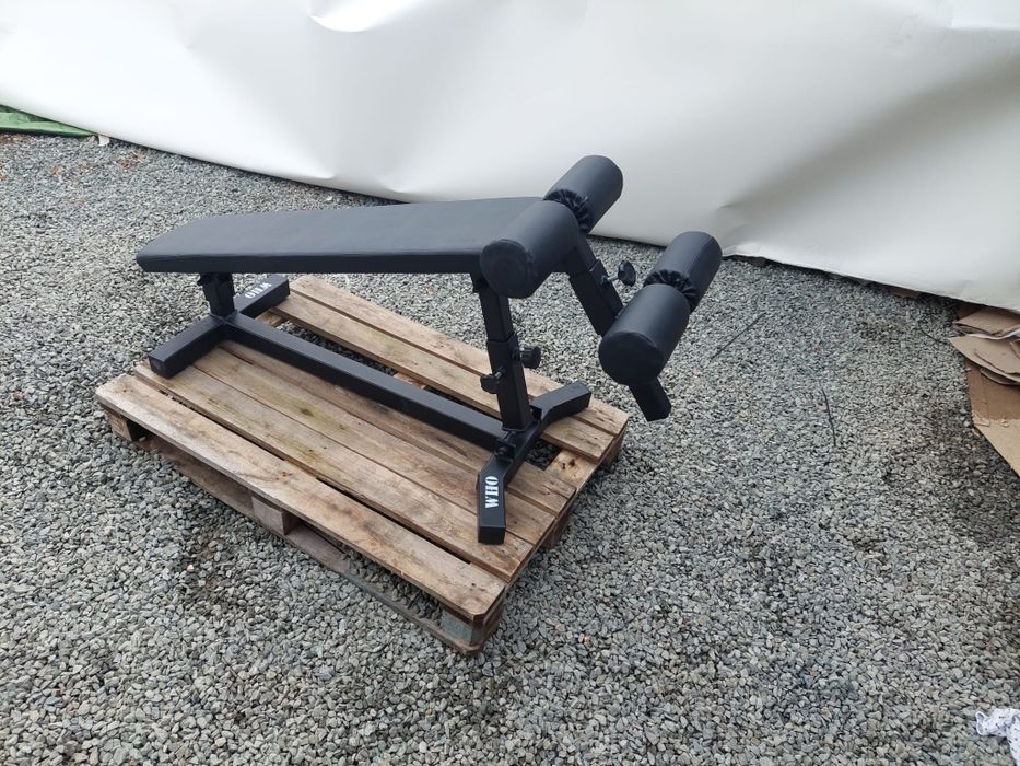 Aparate fitness profesionale sissy squat