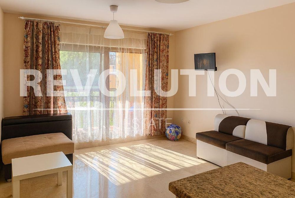 Дава се под наем Едностаен апартамент в к.к. Камчия - 30 кв.м за 225 € - Снимка #1