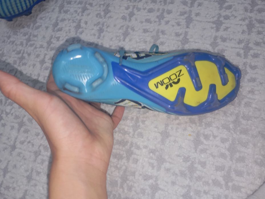 Бутсы айр зум продам