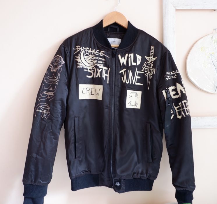 Бомбър Sixt June черен