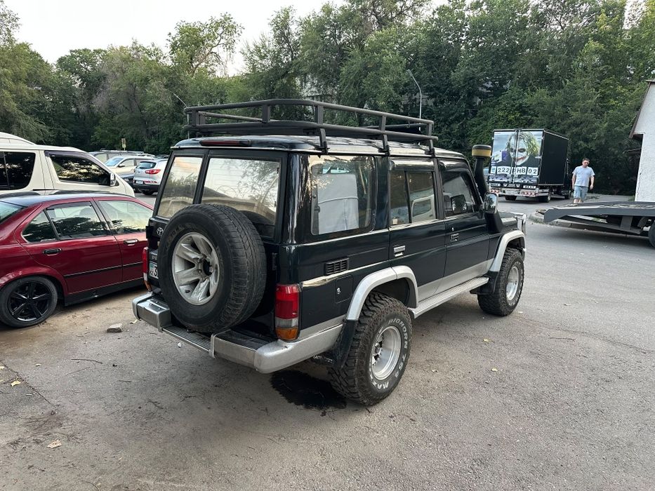 Toyota Land Cruiser Prado