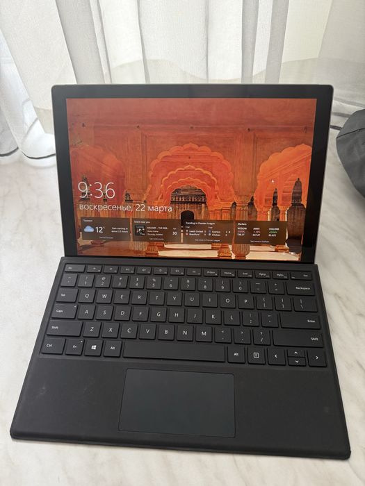 Microsoft Surface Pro 5 256 gb SSD ноутбук-планшет