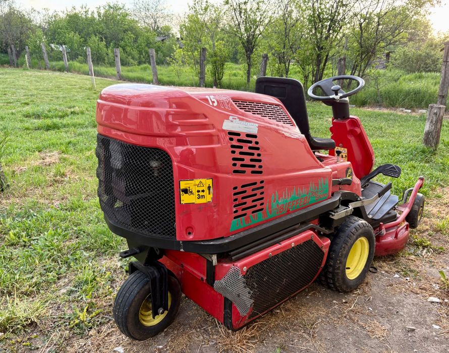 Tractoras de gazon Geanni Ferrari