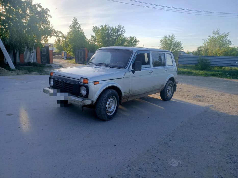 Продам ниву 2131