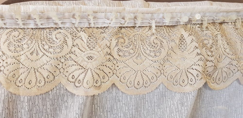 Perdele de Pascani foarte bine intretinute