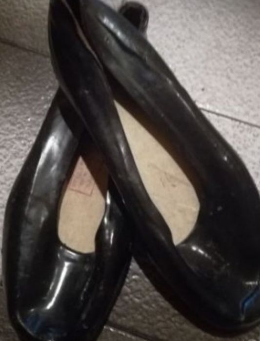 Нови гумени галоши