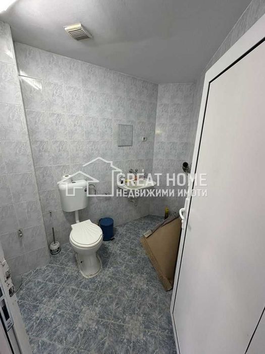 Дава се под наем Офис в Търговище, Център - 50 кв.м за 408 € - Снимка #9