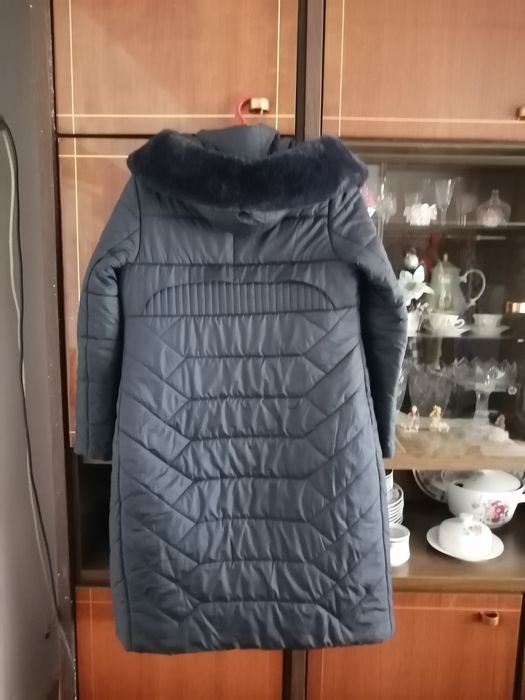 Продам стеганый пуховик