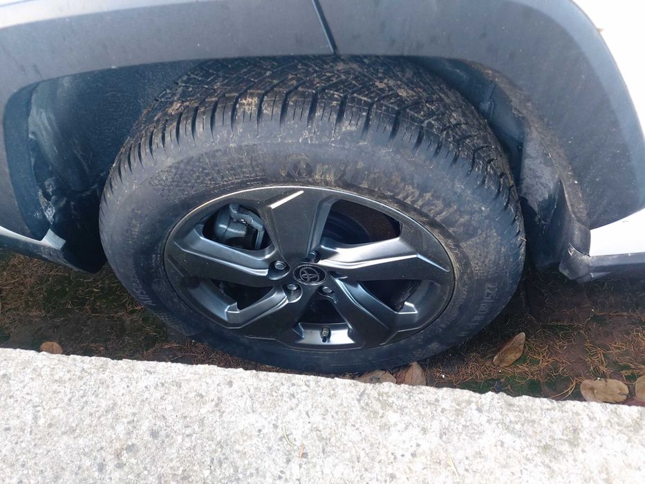 На Части Toyota rav4 XA50 hybrid Тойота Рав4