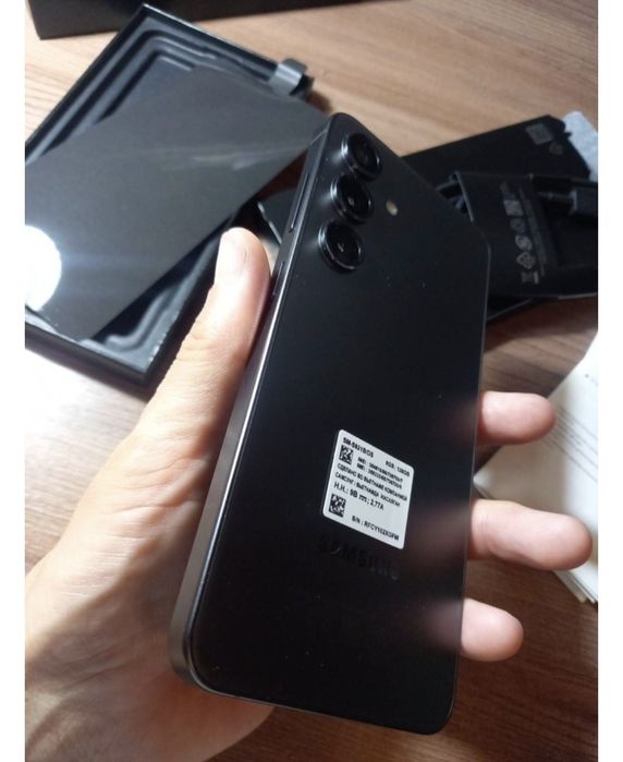 Самсунг с 24 128гб