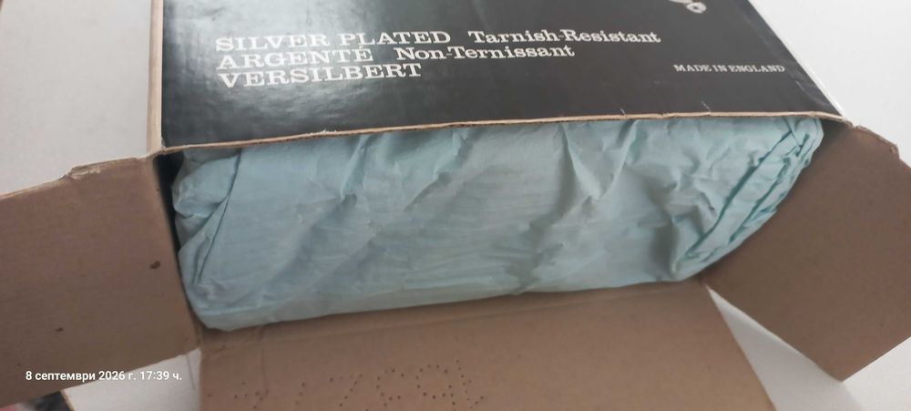 Бутилки за уиски и джин Royal  – Made in England