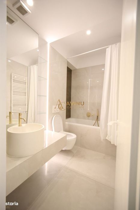 Studio modern Cortina North | 43mp | Parcare inclusă
