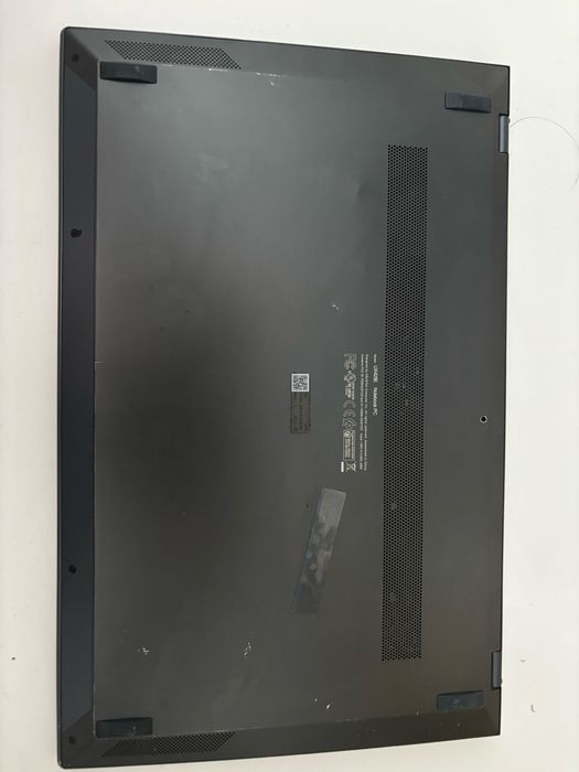 Vand Laptop Asus ZenBook 14 in stare perfecta de functionare