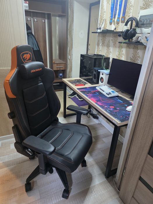 Игровое кресло Cougar Armor Evo