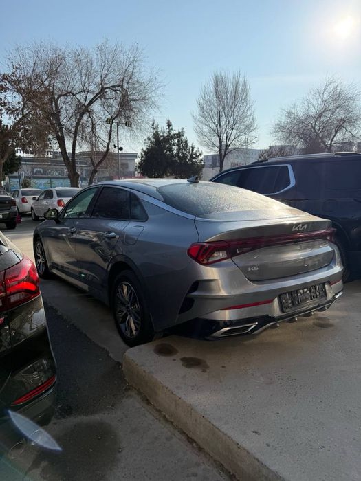 Kia K5 ideal holatda