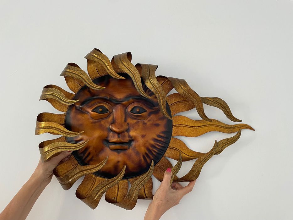 Ornament perete metal