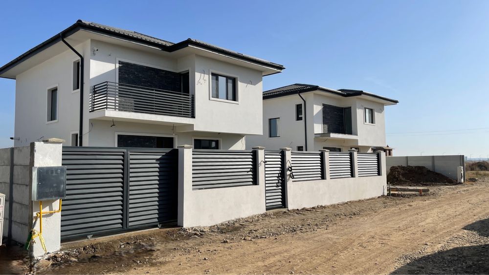 Casa de vanzare,oras Pantelimon,Teren 325mp,gaze,curent,apa potabila