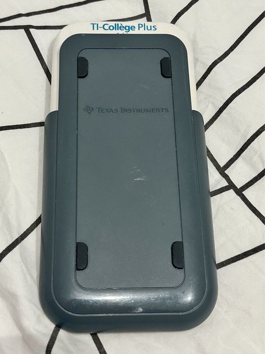 Calculator stiintific Texas Instruments