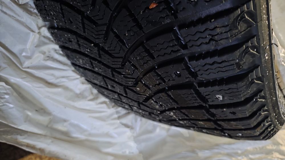 Продам шины Мишлен 255/50/R19