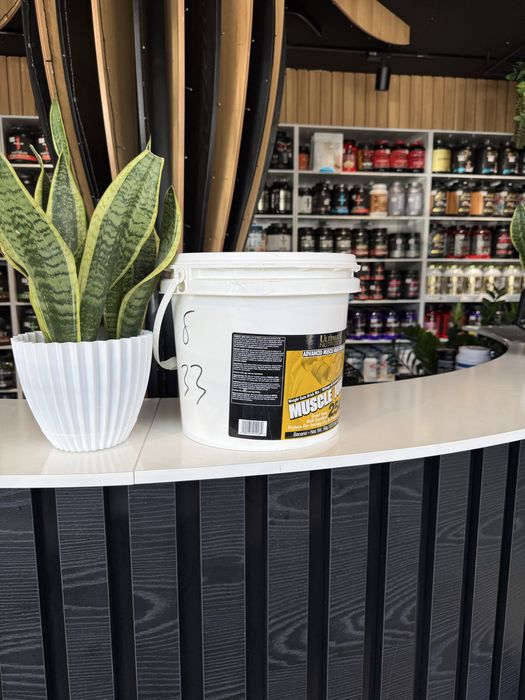 Ultimate Nutrition Muscle Juice 6 kg 24 servings. Гейнер.