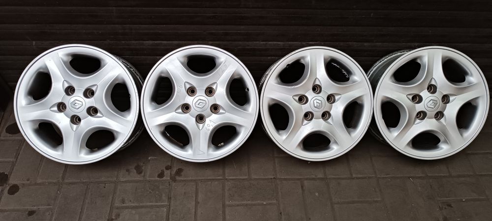 Диски на Рено R15 б/у из Германии