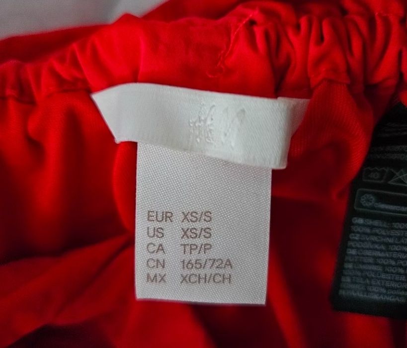 Червена пола балон H&M