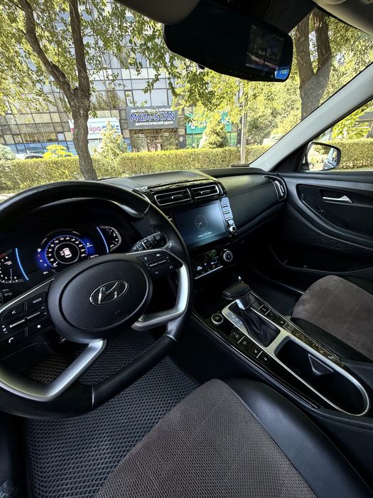 Продам машину Hyundai Creta 2022г.