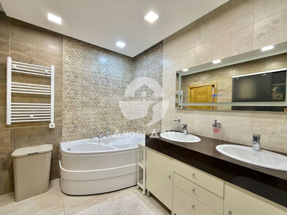 Продава се Многостаен апартамент в Несебър - 160 кв.м за 2188 €/кв.м - Снимка #5