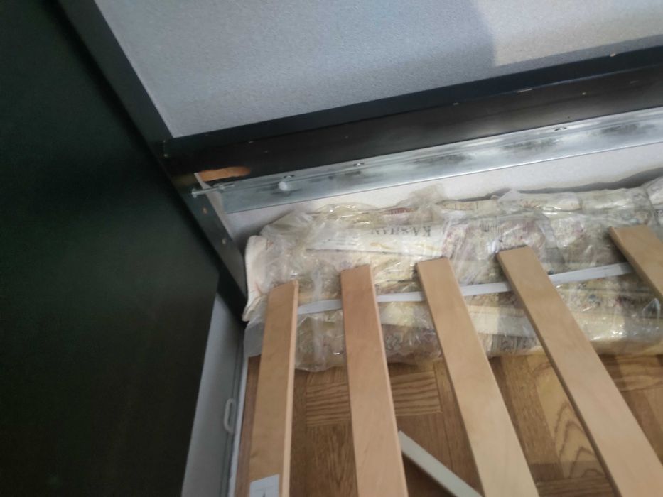 Продам кровать Ikea