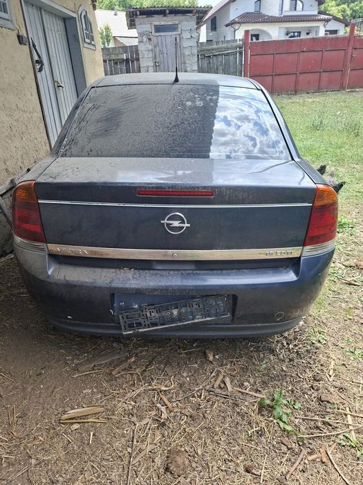 Opel vectra C înscris doar ca nu are itp si asigurare