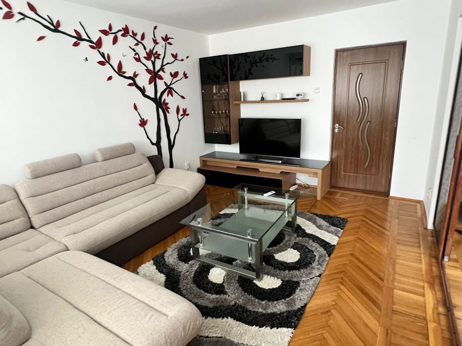 Apartament de închiriat – Micro 39, Str. Ionel Fernic